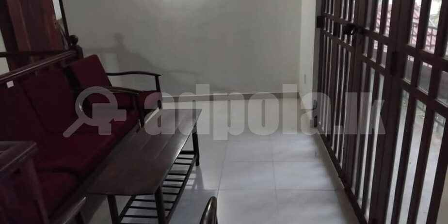 Upstair House For Rent (Ragama Thewaththa)