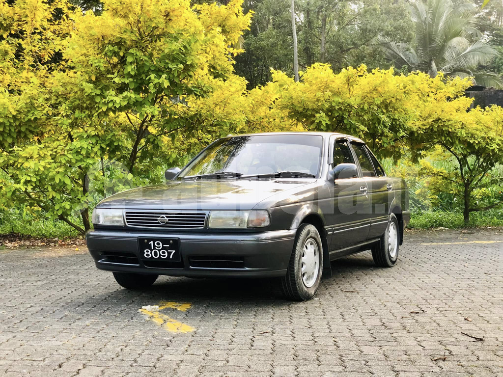 Nissan Fb13 Ex Saloon