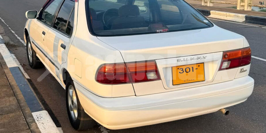 Nissan Sunny FB14