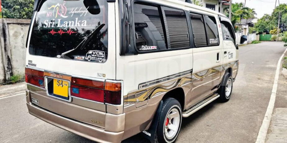 Nissan Caravan VX