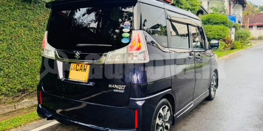 Suzuki Solio Bandit Car