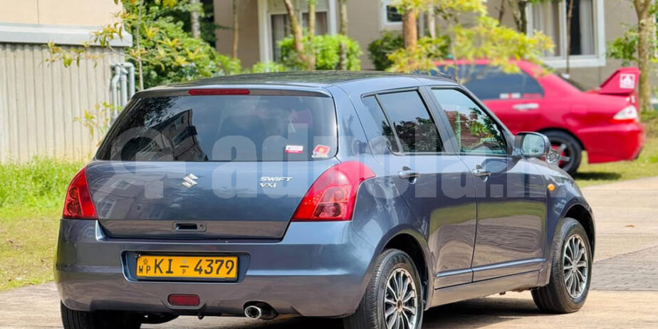 Suzuki Swift VXI