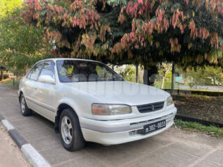 Toyota-Corolla-AE110-01