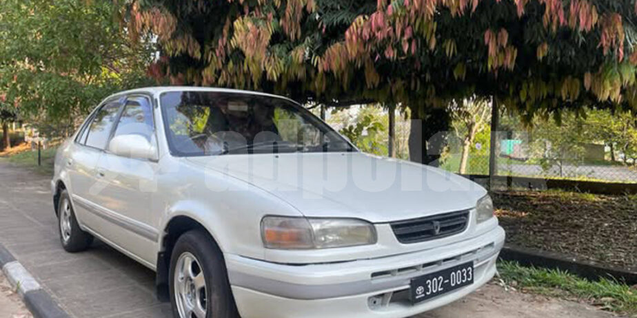 Toyota Corolla AE110